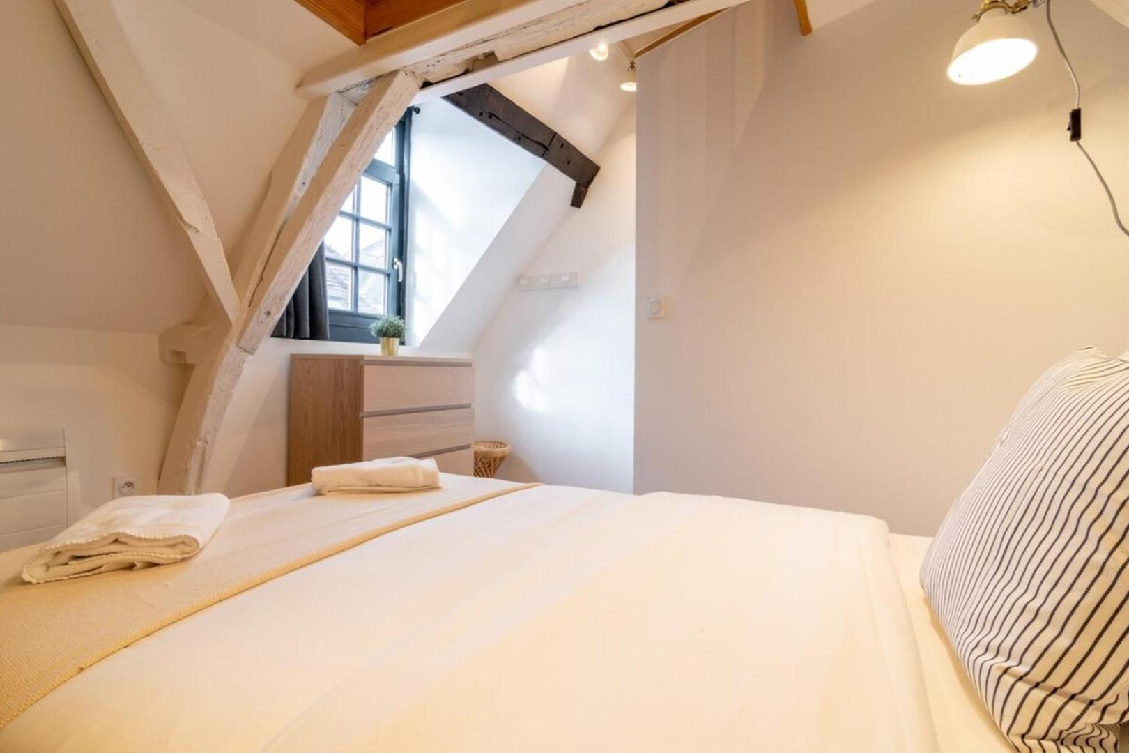 Ferienwohnung Unique 3 Bed House In Old Lille! Exterior foto